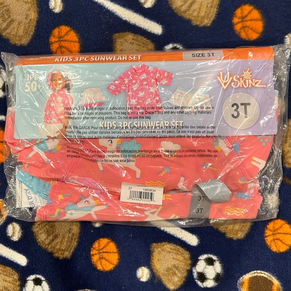 UV Skinz Kids 3-piece Swim Set, Unicorn - Picture 9 of 10